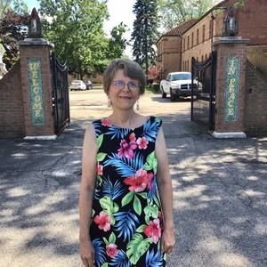 Meet your Posher, Lori